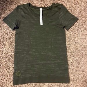 Lululemon Swiftly Tech Relaxed Olive Green Size 2